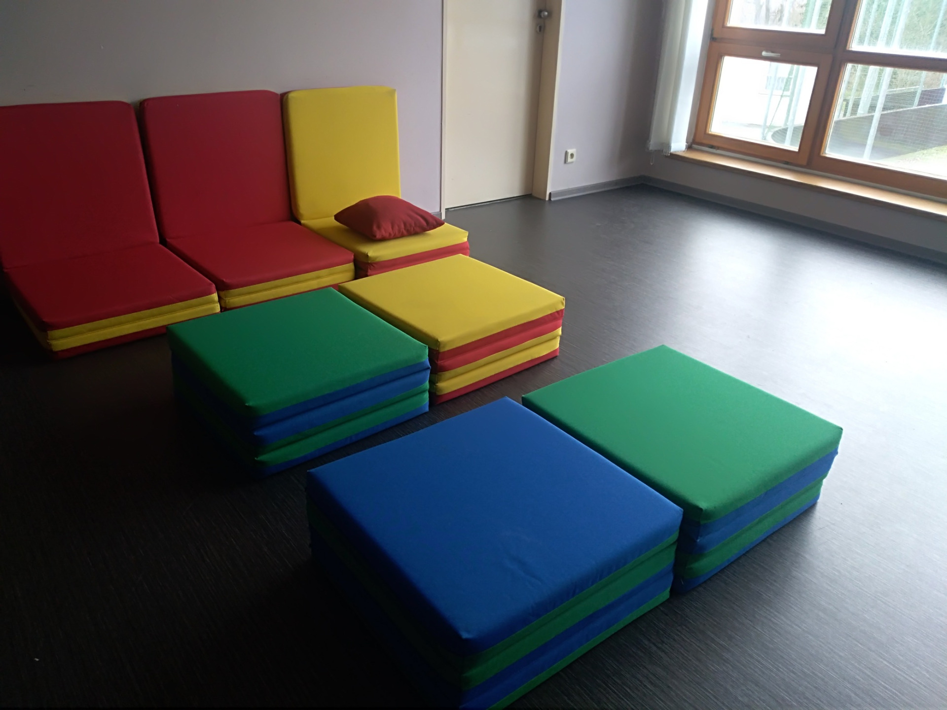 NÁCVIKY SOCIÁLNÍCH DOVEDNOSTÍ